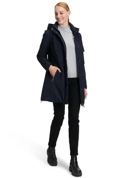 Softshell-Outdoorjacke mit abnehmbarer Kapuze
