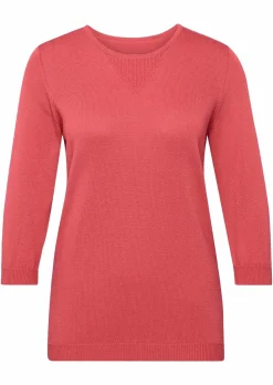 Sommerlicher Strickpullover mit Ajourmuster