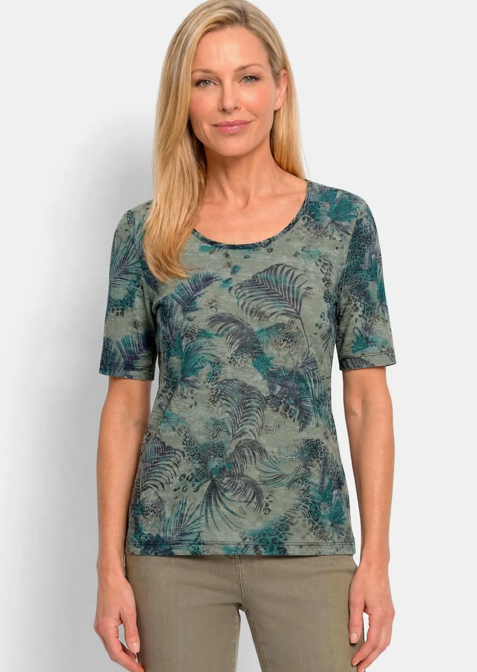 Sommershirt aus pflegeleichtem Viskose-Jersey