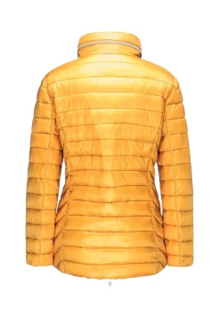 Steppjacke in figurschmeichelnder Optik