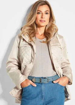 Steppjacke mit Kapuze