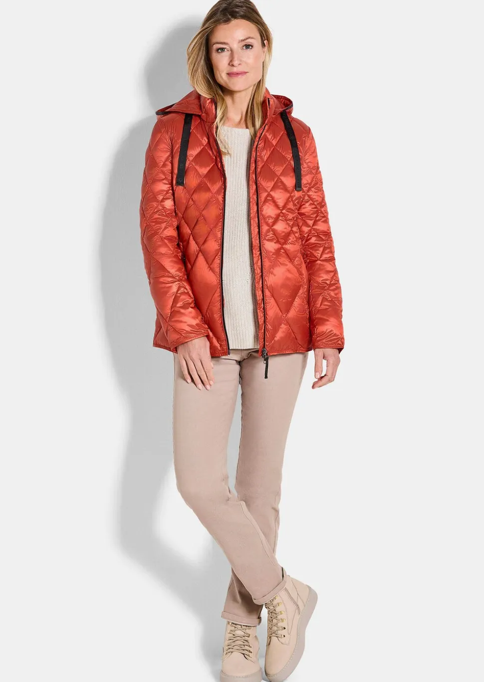 Steppjacke mit Rautenmuster