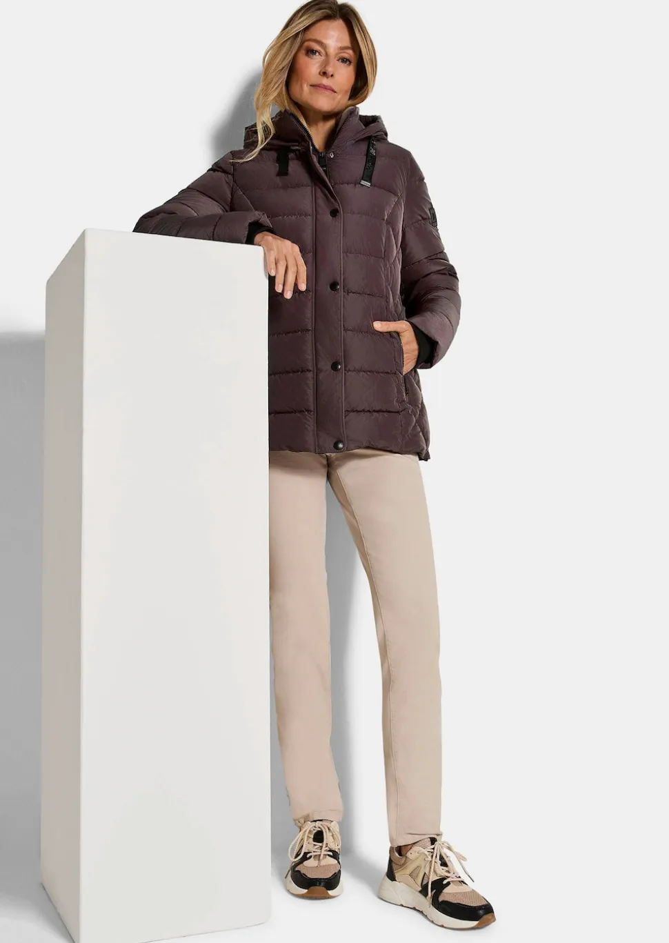 Steppjacke mit Reißverschlusstaschen