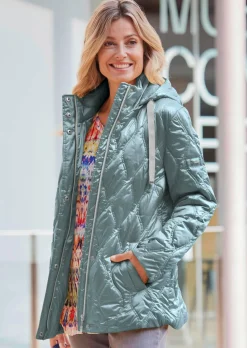Steppjacke mit Wellenstepp