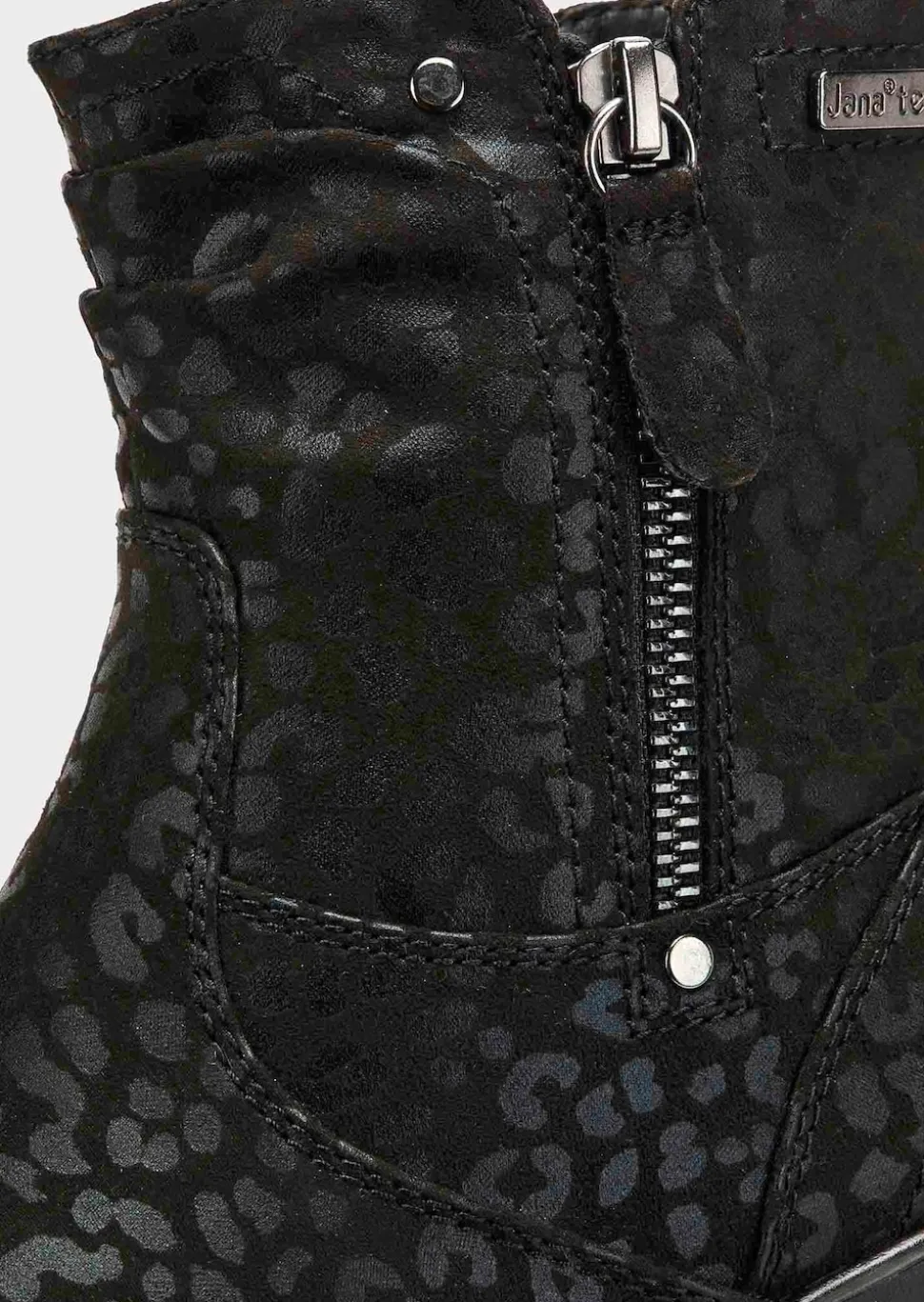 Stiefeletten mit hohem Schaft