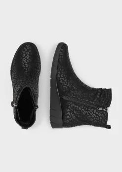 Stiefeletten mit hohem Schaft