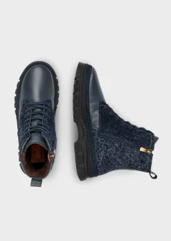 Stiefeletten mit Reißverschluss und Blumenmuster