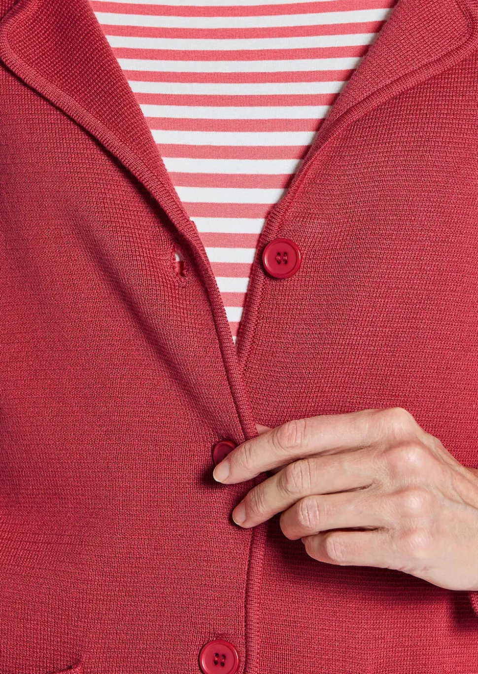 Strickblazer mit aufgesetzten Taschen