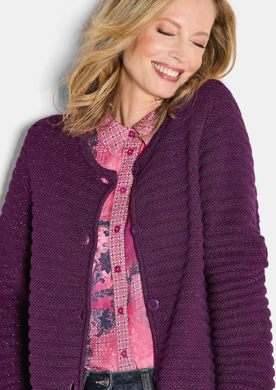 Strickjacke aus Baumwolle und Lurex