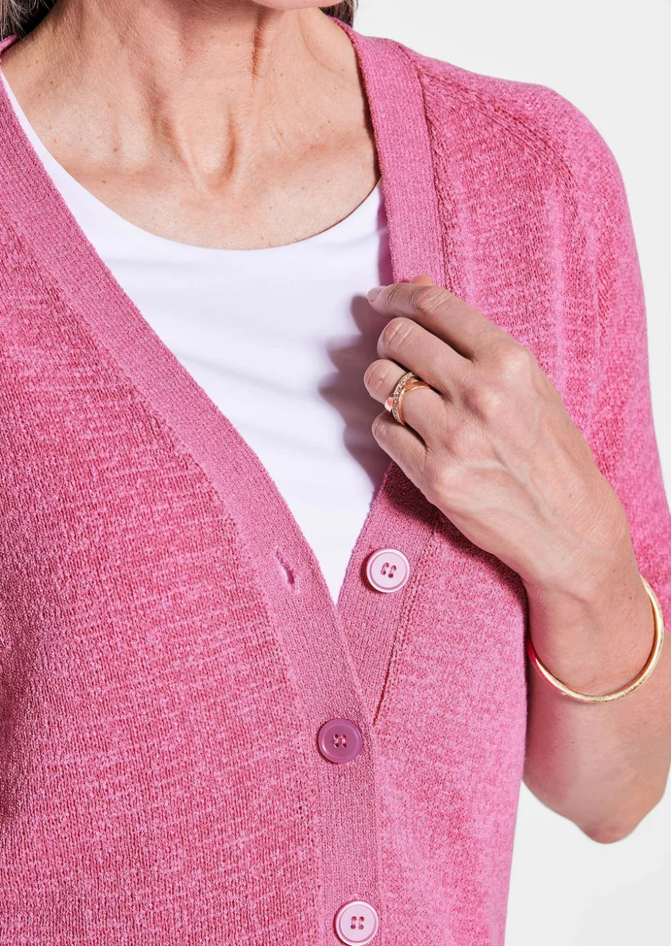 Strickjacke aus kühlem Bändchengarn