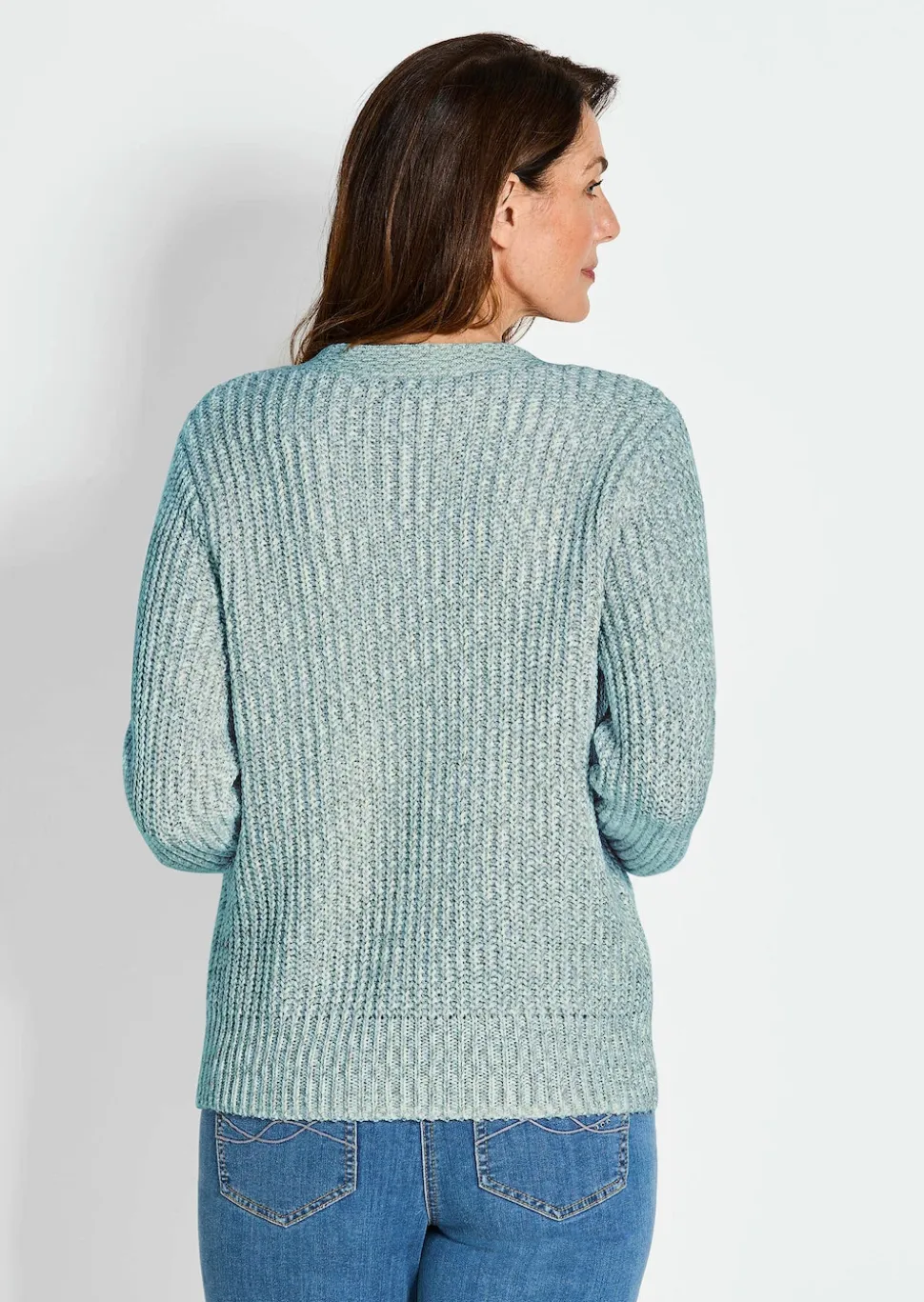 Strickjacke aus Multicolor-Bändchengarn