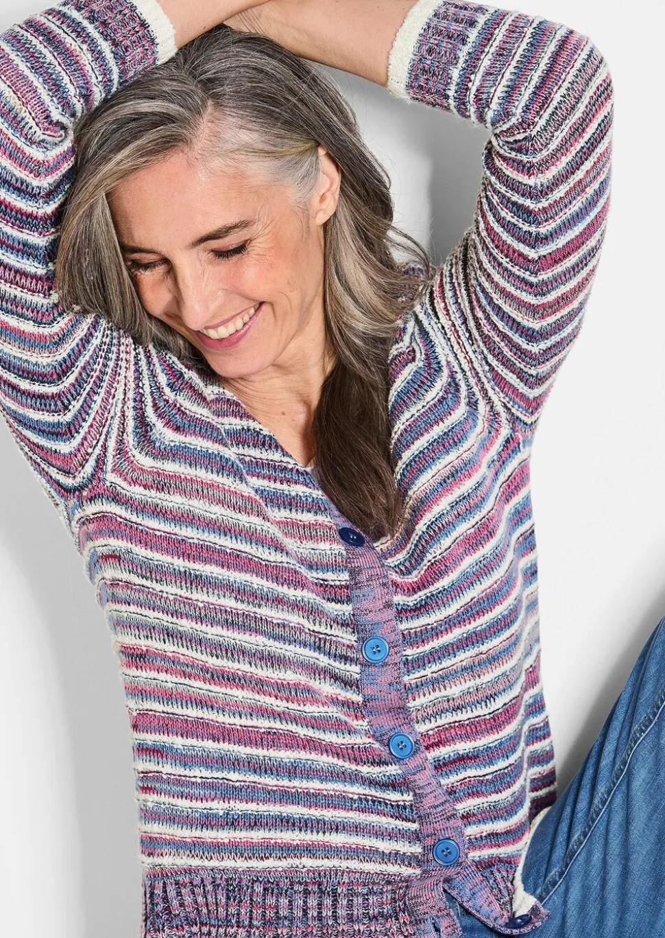 Strickjacke im Multicolor-Ringelmuster