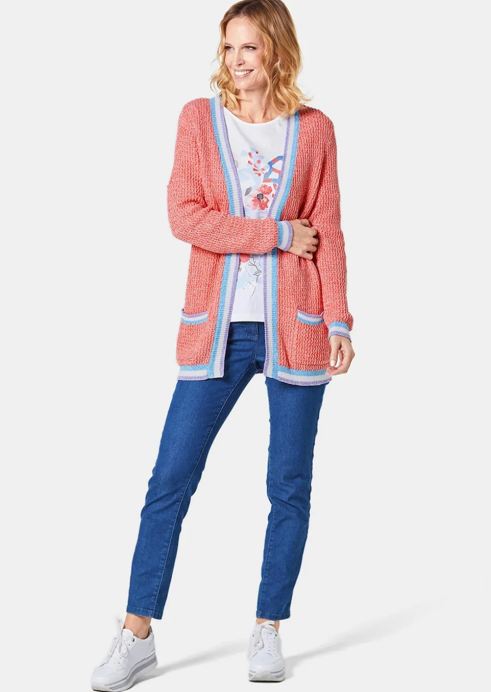 Strickjacke in raffinierter Struktur