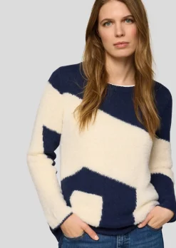 Strickpullover aus Federgarn