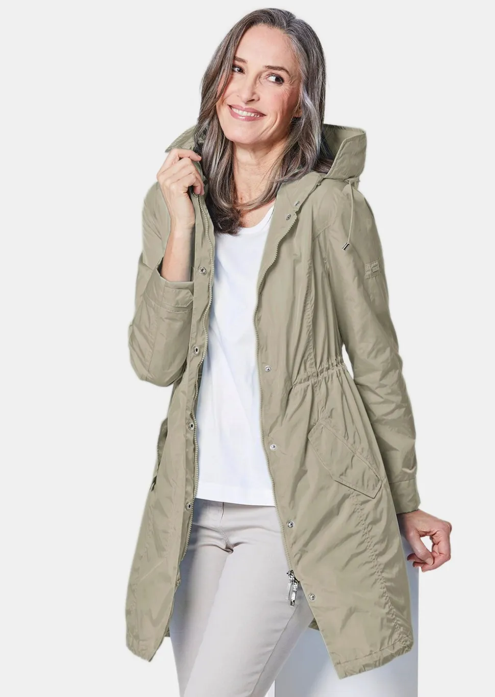 Trendiger leichter Regen Parka aus funktionalem Material