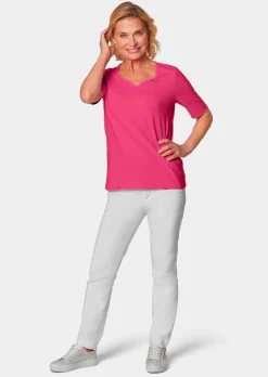 T-Shirt mit charmantem Ausschnitt und Schmucksteinchen