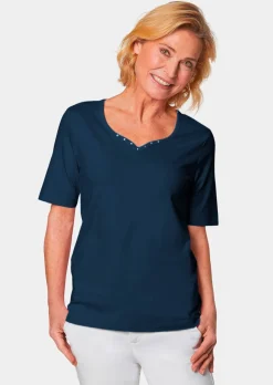 T-Shirt mit charmantem Ausschnitt und Schmucksteinchen