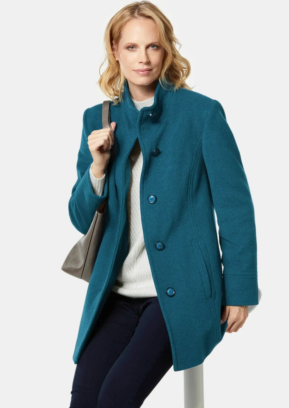 Unentbehrliche Wolljacke mit feinen Details
