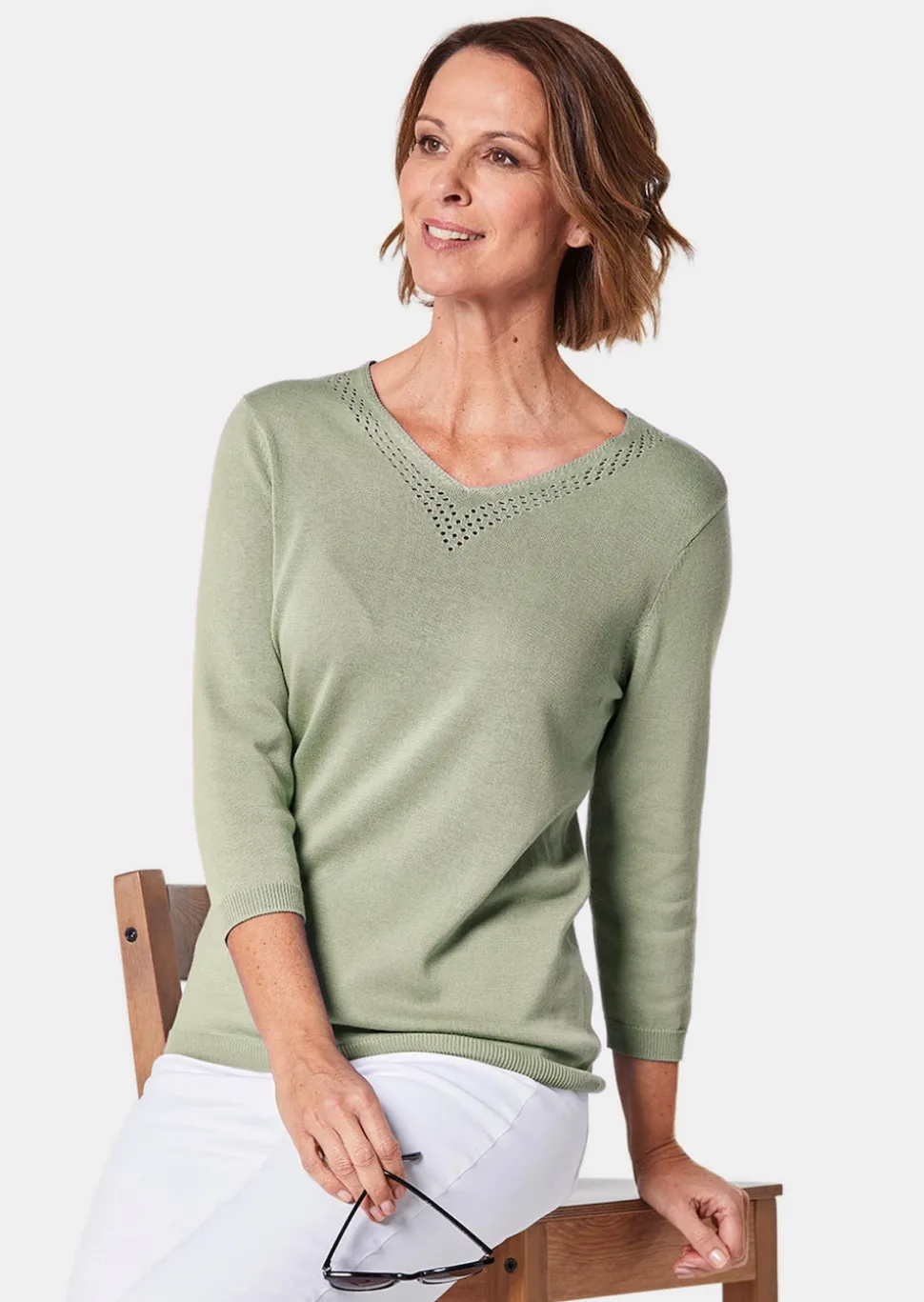 Unkomplizierter Pullover mit V-Ausschnitt