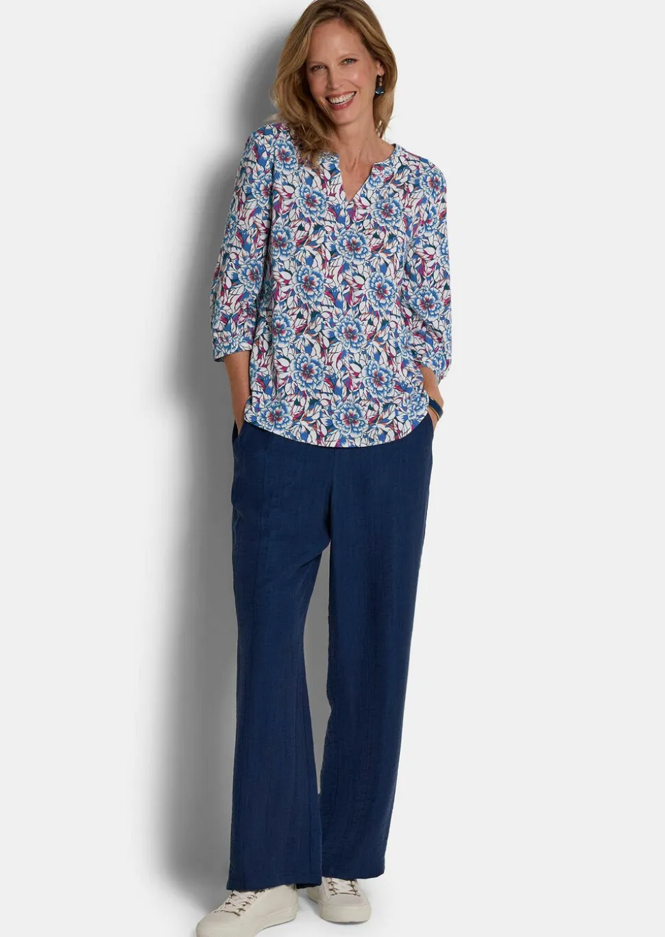 Viskose-Bluse mit Blumenmuster