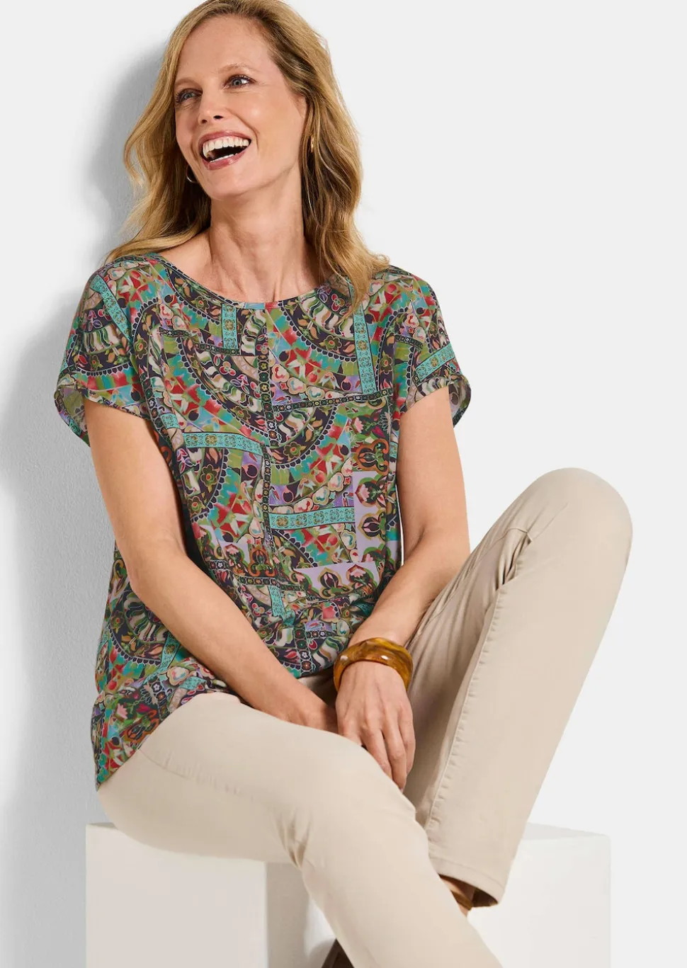 Viskose-Bluse mit Orient-Print