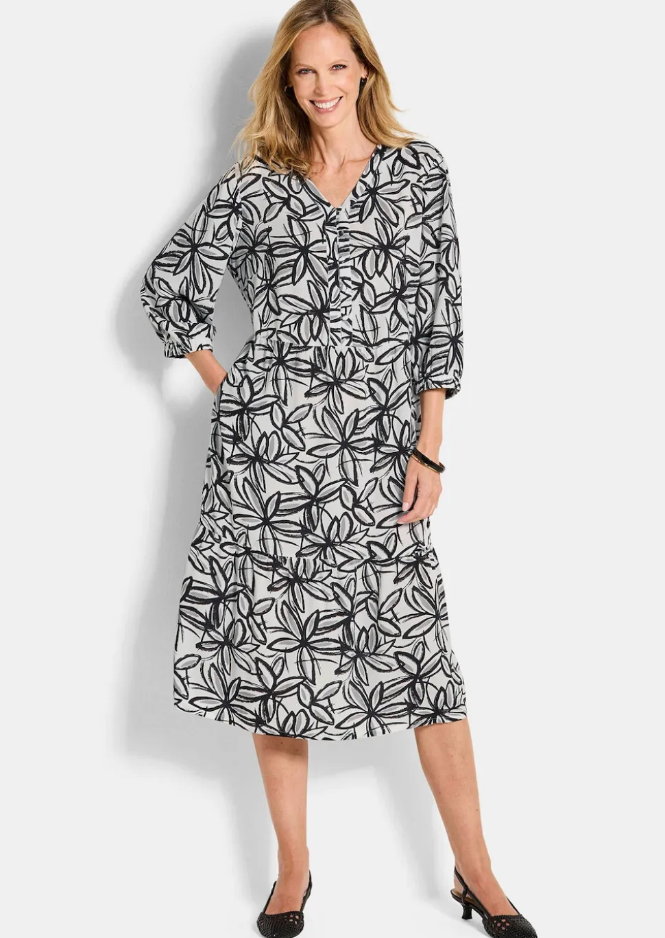 Viskose-Kleid mit V-Ausschnitt