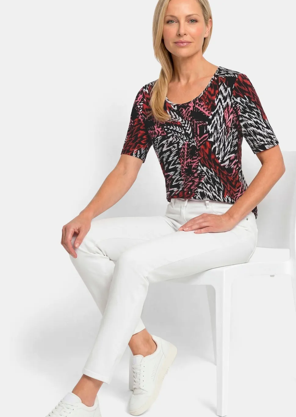 Viskoseshirt in abstrakter Felloptik
