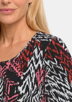 Viskoseshirt in abstrakter Felloptik