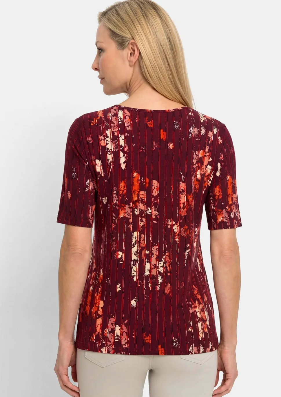 Viskoseshirt mit Blüten und Längsstreifen