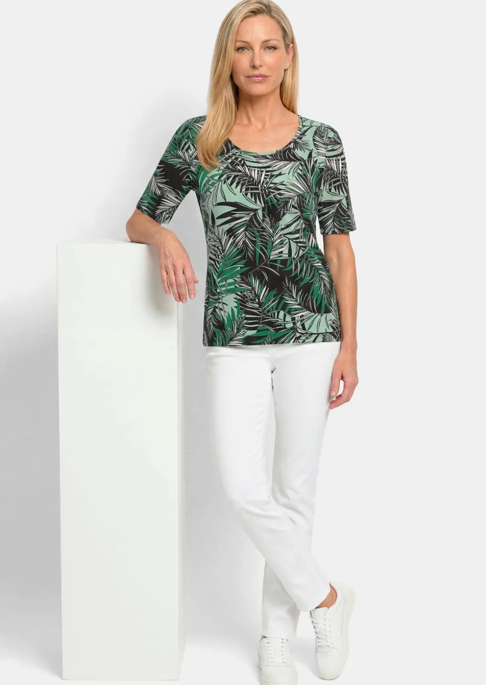 Viskoseshirt mit Palmenprint