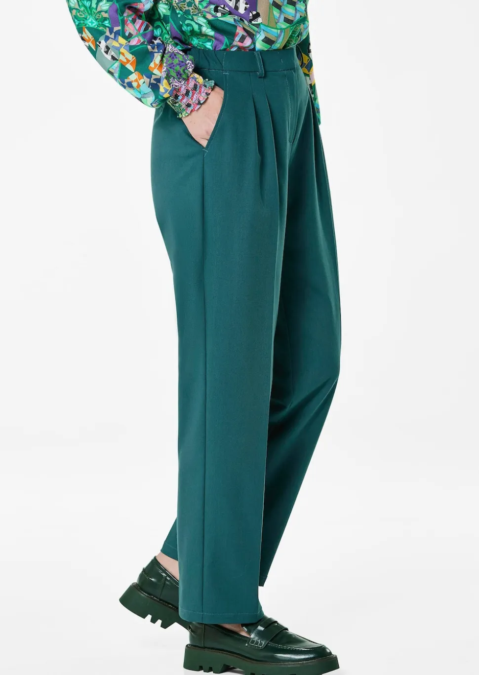 Weite Bundfaltenhose VERA