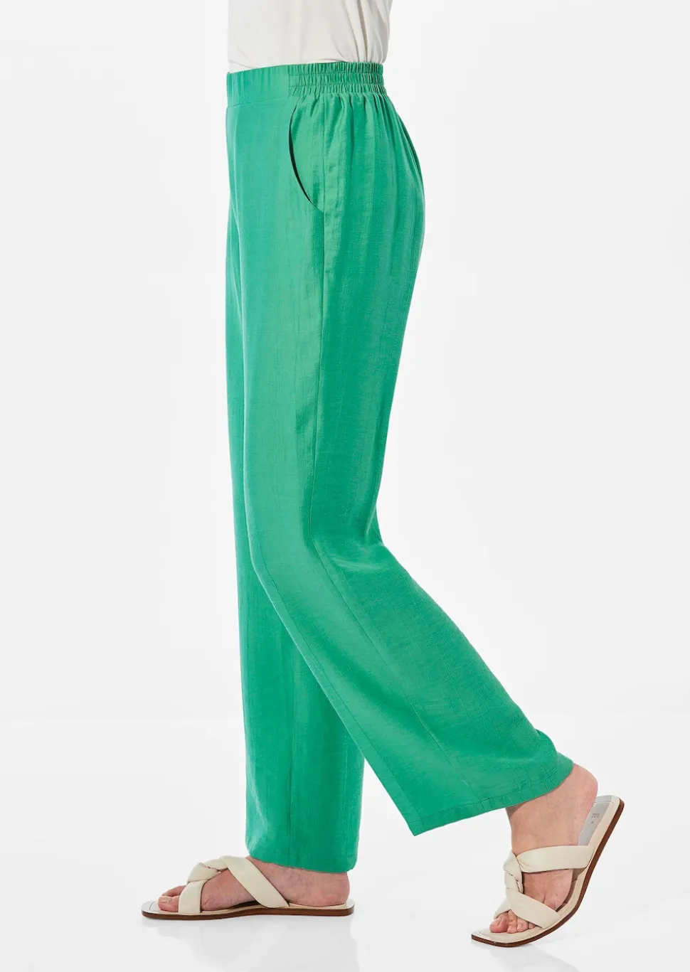 Weite Hose VERA mit leichtem Glanz