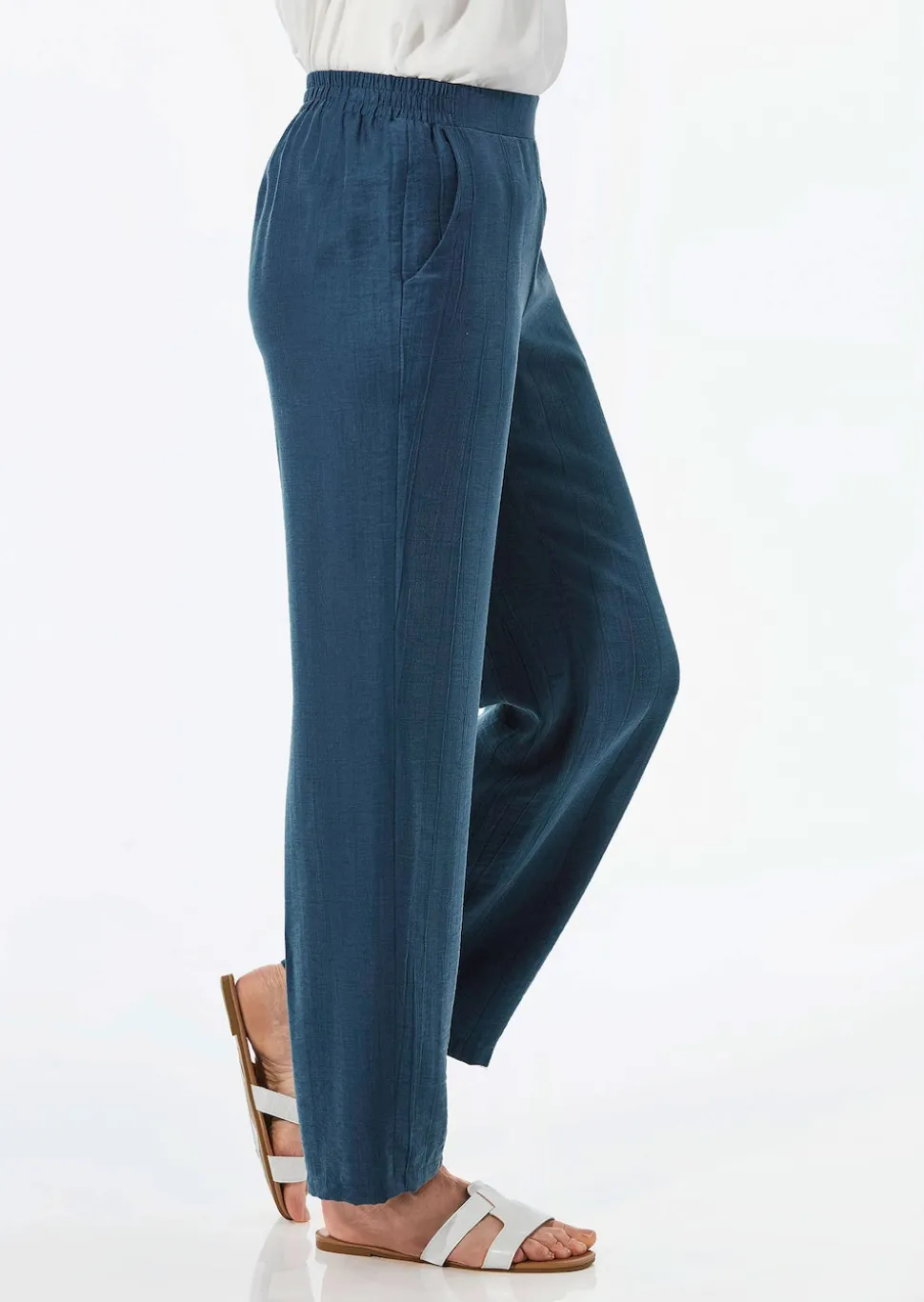 Weite Hose VERA mit leichtem Glanz