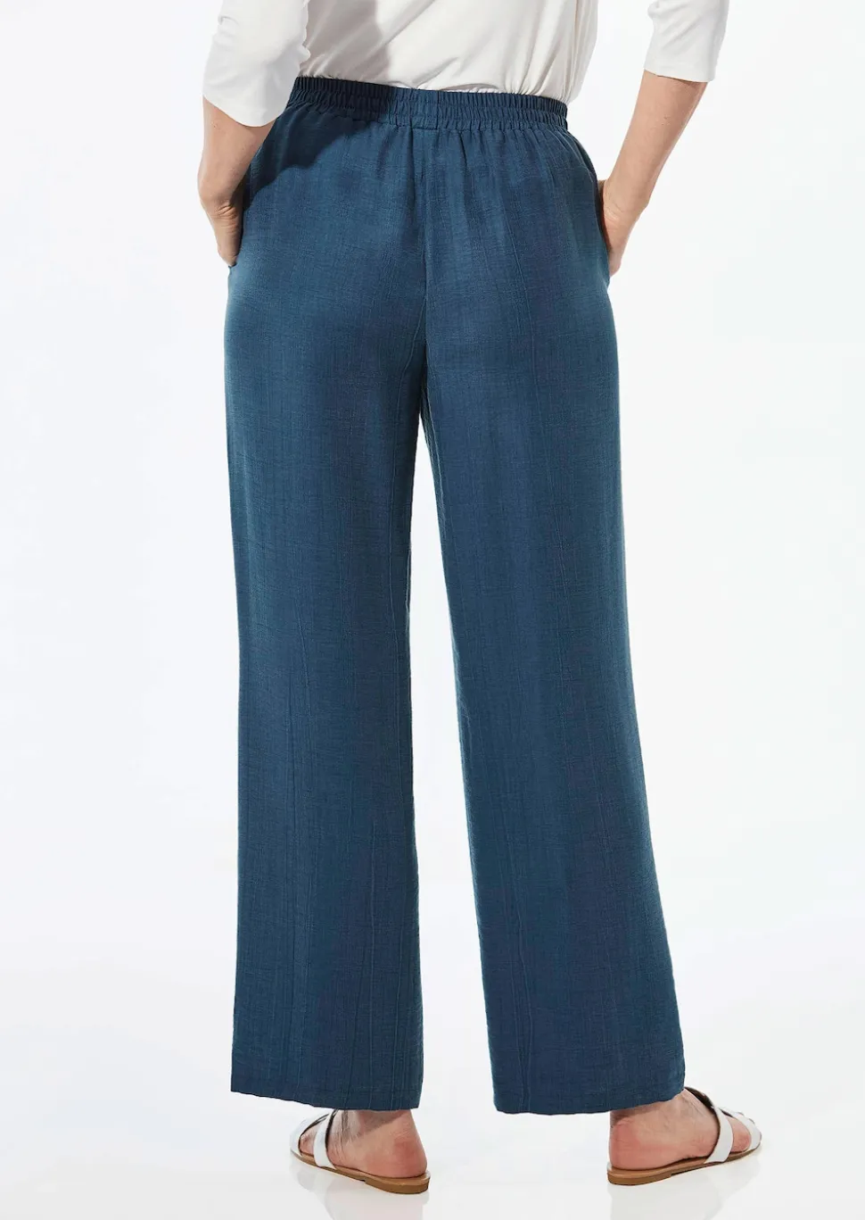 Weite Hose VERA mit leichtem Glanz