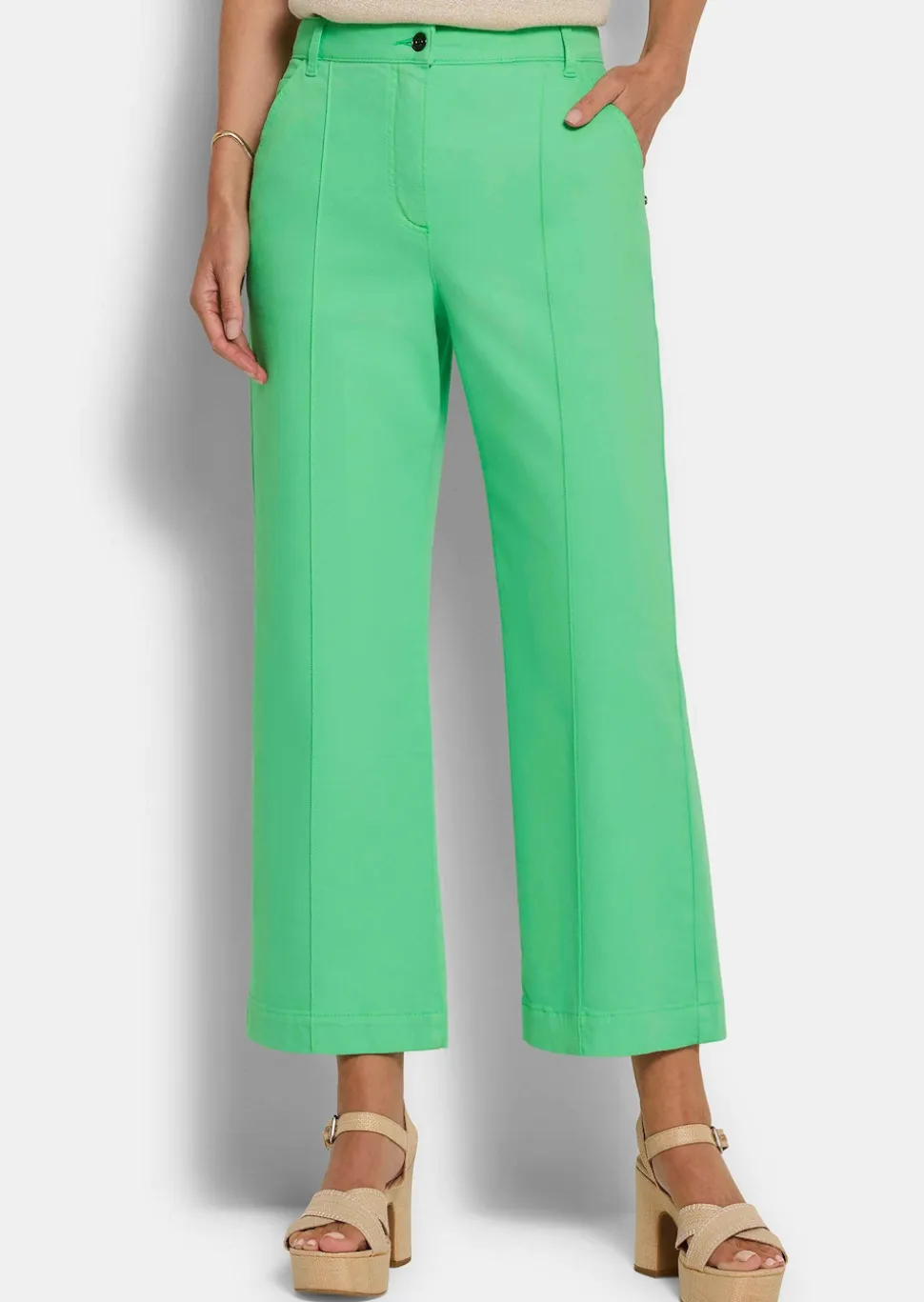 Weite Jeans VERA mit streckender Biese