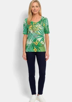 Wohlfühlshirt mit tropischem Dessin
