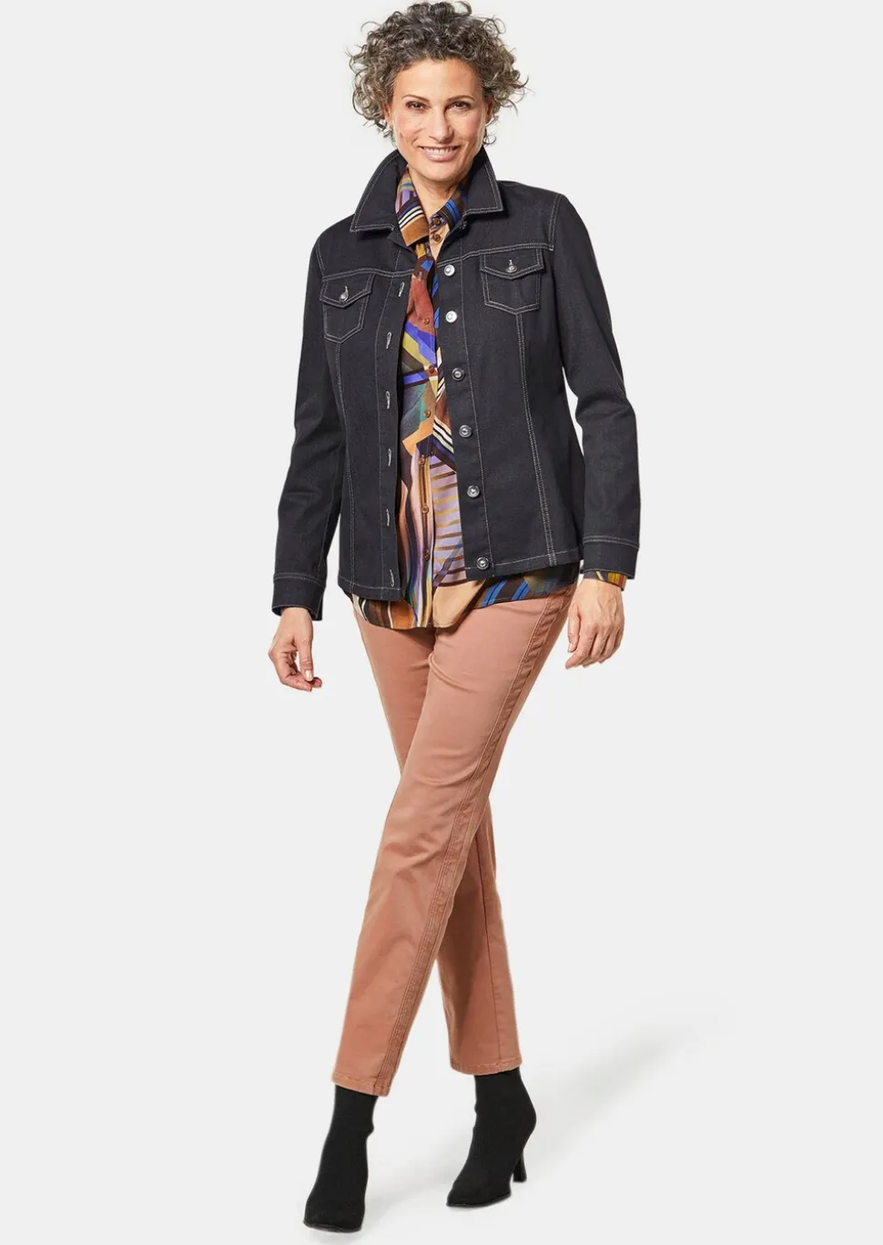 Zeitlose Jeansjacke mit tollen Details